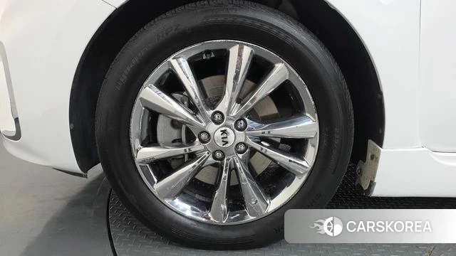 Kia The New Carnival id 4998455 из Кореи 26