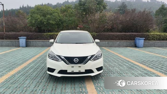 Nissan Sylphy 2020 Белый из Китая, фото 5