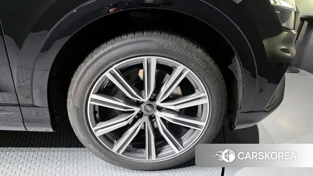 Audi Q8 (4M) id 3448423 из Кореи 15
