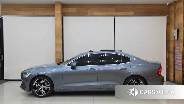Volvo S60 3rd generation id 5028951 из Кореи 15