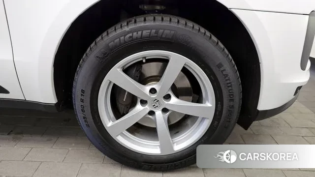 Porsche Macan id 3736040 из Кореи 15