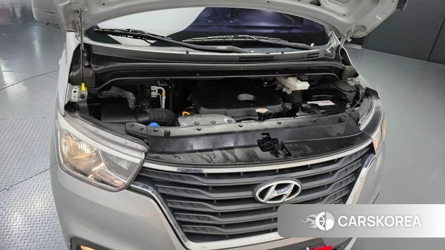 Hyundai The New Grand Starex id 5013647 из Кореи 25