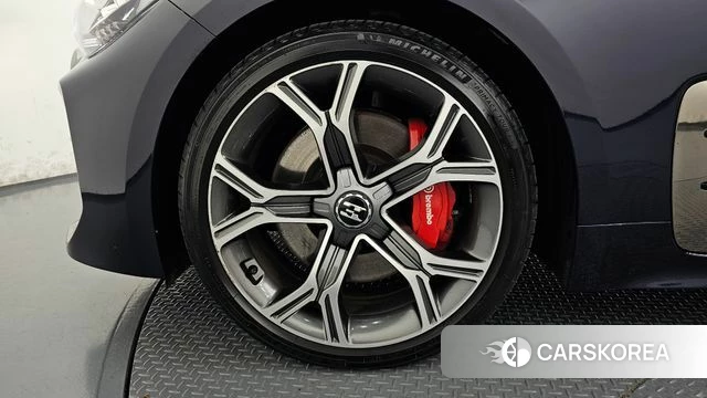Kia Stinger id 5003885 из Кореи 15