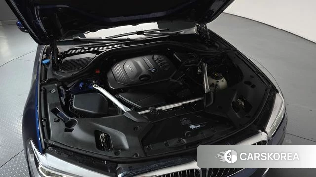BMW 5 Series (G30) id 5024104 из Кореи 32