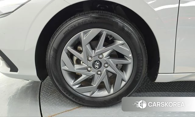 Hyundai The New Avante (CN7) id 5027059 из Кореи 28