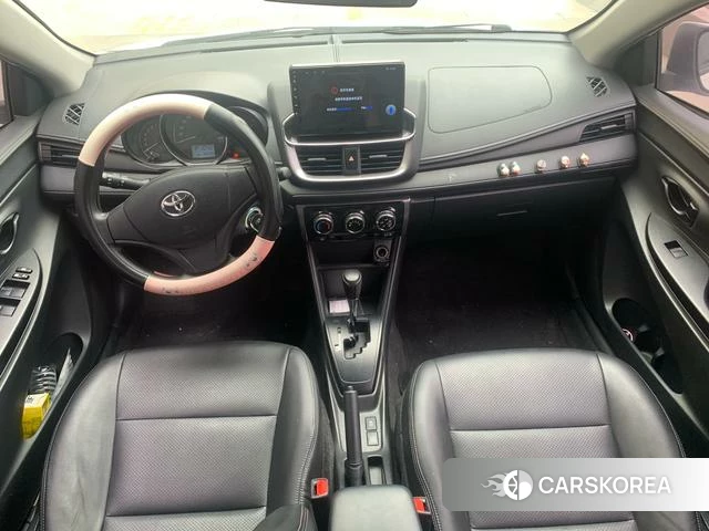Toyota Yaris L 2021 Белый из Китая, фото 5