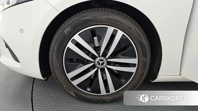 Mercedes-Benz A-Class W177 id 4632215 из Кореи 27
