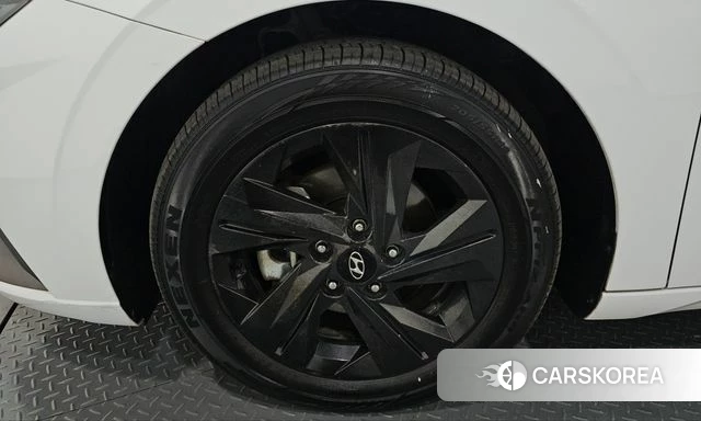 Hyundai Avante Hybrid (CN7) id 5017945 из Кореи 25