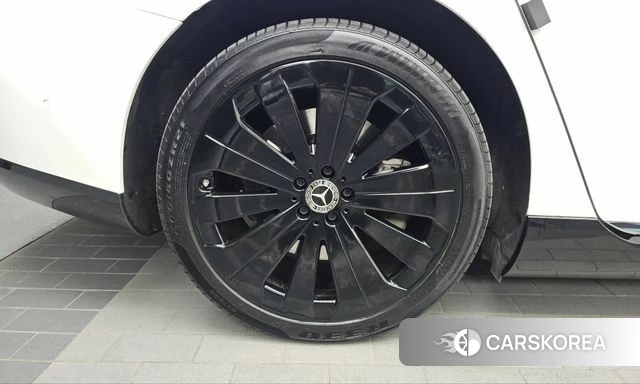 Mercedes-Benz EQS V297 id 4991786 из Кореи 32