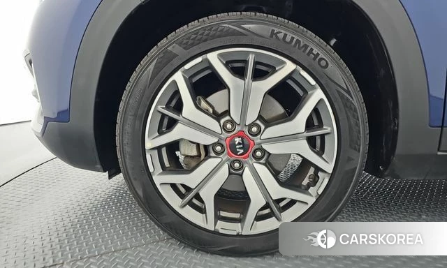Kia Seltos id 4959947 из Кореи 31