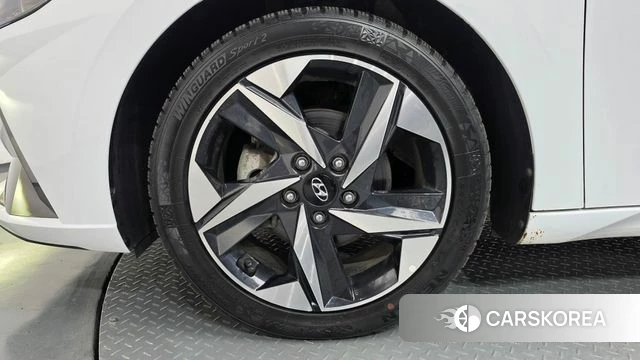Hyundai Avante Hybrid (CN7) id 4981444 из Кореи 15