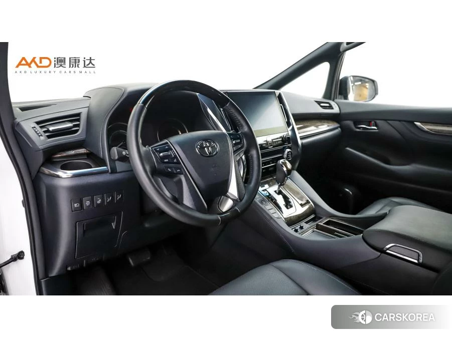 Toyota Alphard 2021 Белый из Китая, фото 6