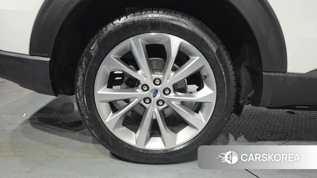 Ford Explorer 6th Generation id 3910451 из Кореи 15