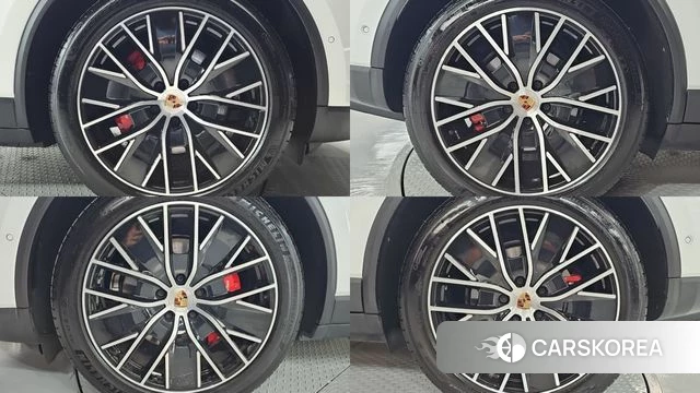 Porsche Makan EV id 4511113 из Кореи 15