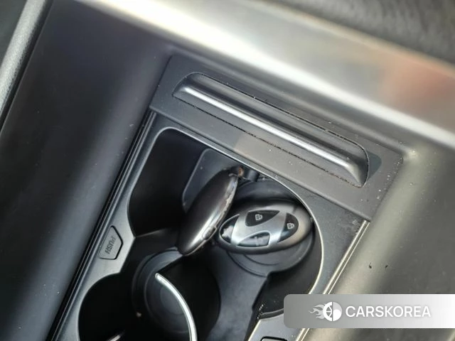 Hyundai Grandeur (GN7) 2024 Серебристо-серый из Кореи, фото 5