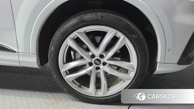 Audi Q7 (4M) id 3826578 из Кореи 15