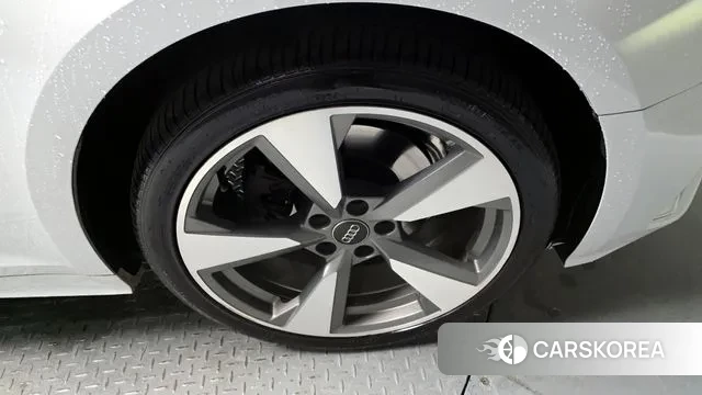 Audi A5 (F5) id 3681296 из Кореи 15