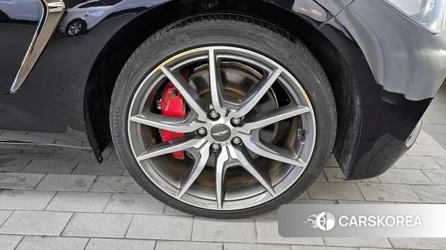 Genesis G70 id 3248768 из Кореи 15