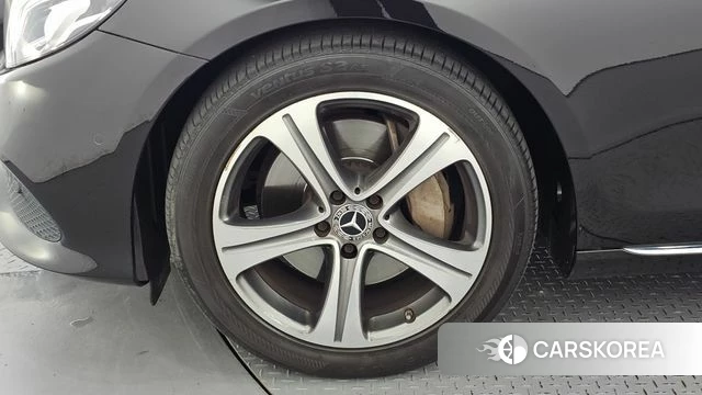 Mercedes-Benz E-Class W213 id 4967710 из Кореи 15