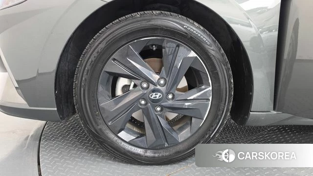 Hyundai Avante Hybrid (CN7) id 5002893 из Кореи 26