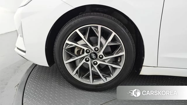 Hyundai The New Avante AD id 4918547 из Кореи 15