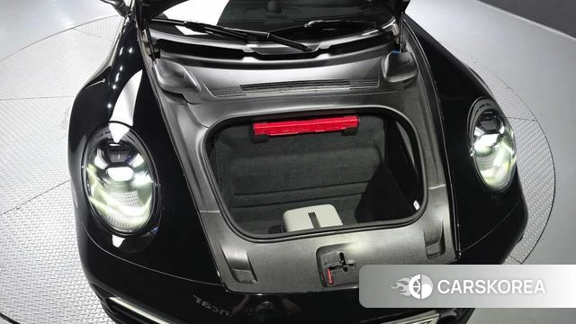 Porsche 911(992) id 4572065 из Кореи 29