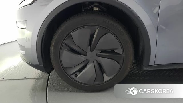 Tesla Model Y id 4980112 из Кореи 33