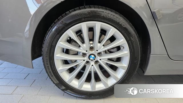 BMW 5 Series (G30) id 5034207 из Кореи 27