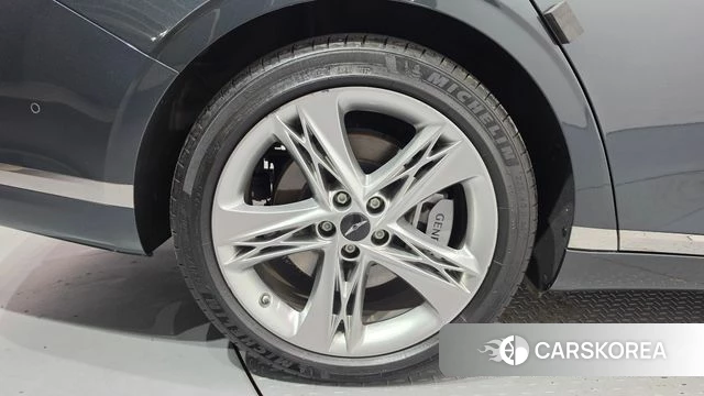 Genesis G90 (RS4) id 4997198 из Кореи 29