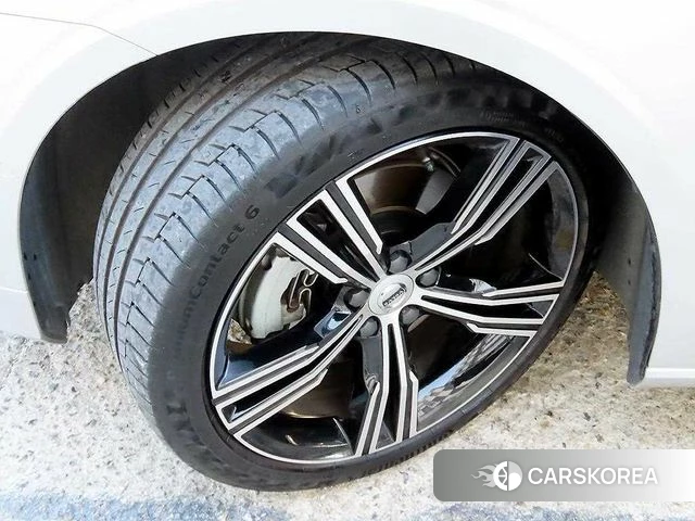 Volvo S60 3rd generation id 4974385 из Кореи 15