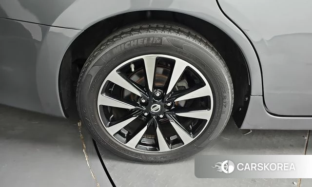 Nissan Altima id 4983197 из Кореи 25