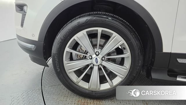 Ford Explorer id 5048723 из Кореи 29