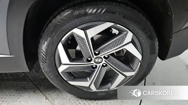 Hyundai Tucson (NX4) id 3640677 из Кореи 15