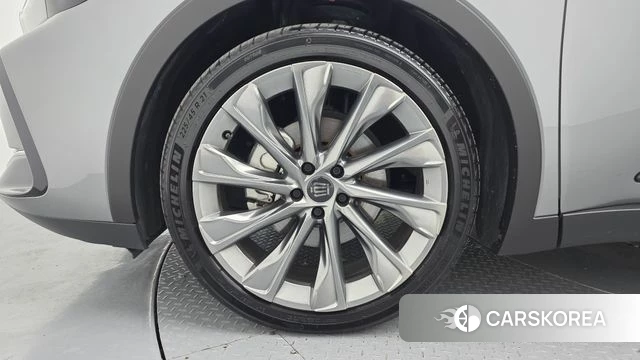 Toyota Crown Crossover id 4985403 из Кореи 15
