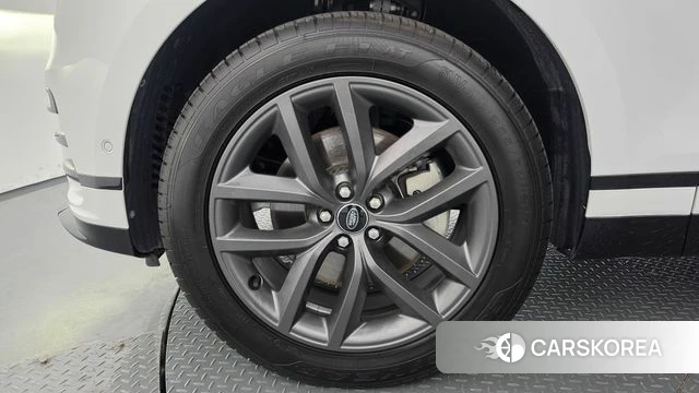 Land Rover Range Rover Velar id 4916265 из Кореи 30