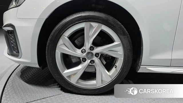 Audi A4 (B9) id 4959451 из Кореи 15