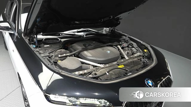 BMW 7 Series (G70) id 5020930 из Кореи 27
