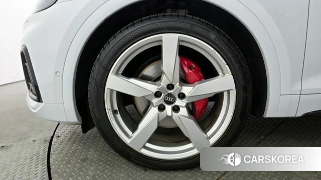 Audi SQ5 (FY) id 4194730 из Кореи 15