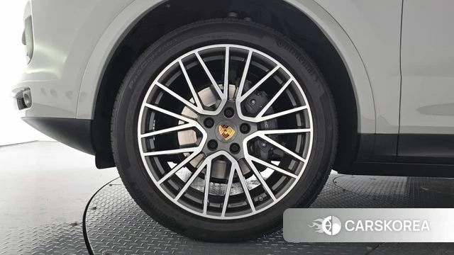 Porsche Cayenne (PO536) id 4992285 из Кореи 32