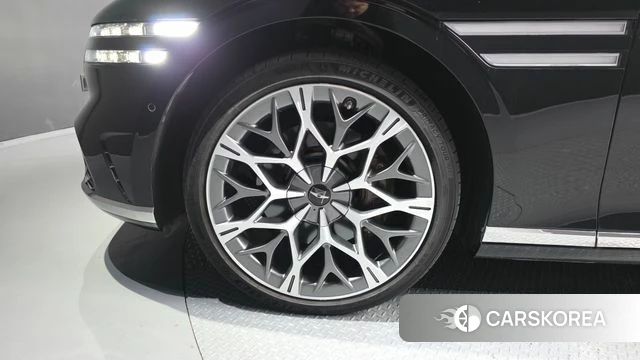Genesis G90 (RS4) id 4985773 из Кореи 28