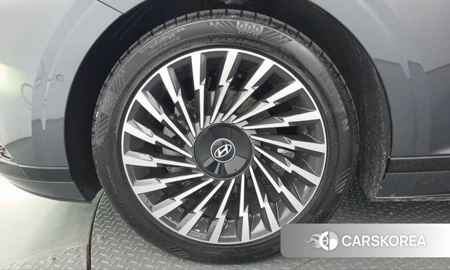 Hyundai Grandeur Hybrid (GN7) id 5016841 из Кореи 31