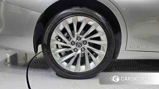 Lexus ES300h 7th generation id 4943384 из Кореи 15