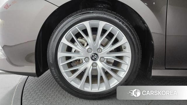 Toyota Camry (XV70) id 4978026 из Кореи 15
