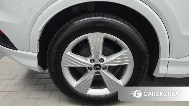 Audi Q4 e-Tron (F4) id 4964990 из Кореи 27