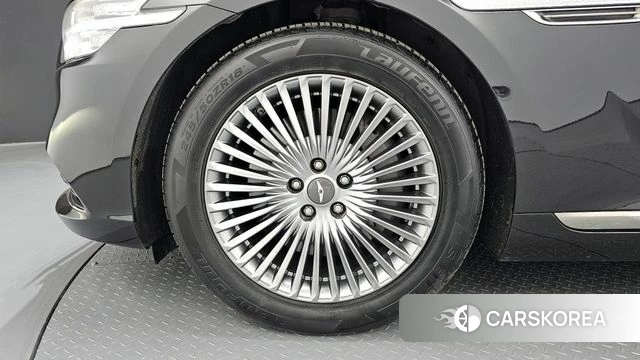 Genesis G90 id 4245850 из Кореи 32