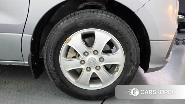 Hyundai The New Grand Starex id 4967371 из Кореи 25