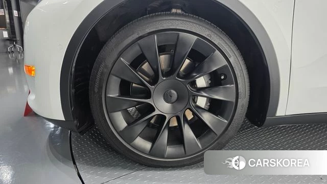 Tesla Model Y id 4676897 из Кореи 15