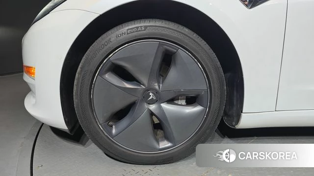Tesla Model 3 id 4403014 из Кореи 26