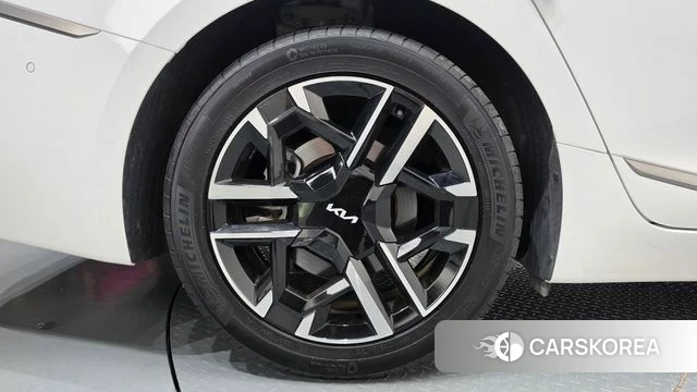 Kia The New K8 Hybrid id 5045629 из Кореи 32