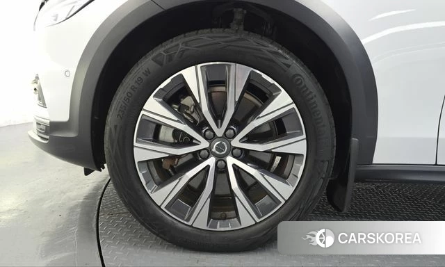 Volvo V90 Cross-Country id 5026649 из Кореи 29